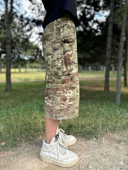 “NITER” FLARED SHORTS - CAMO